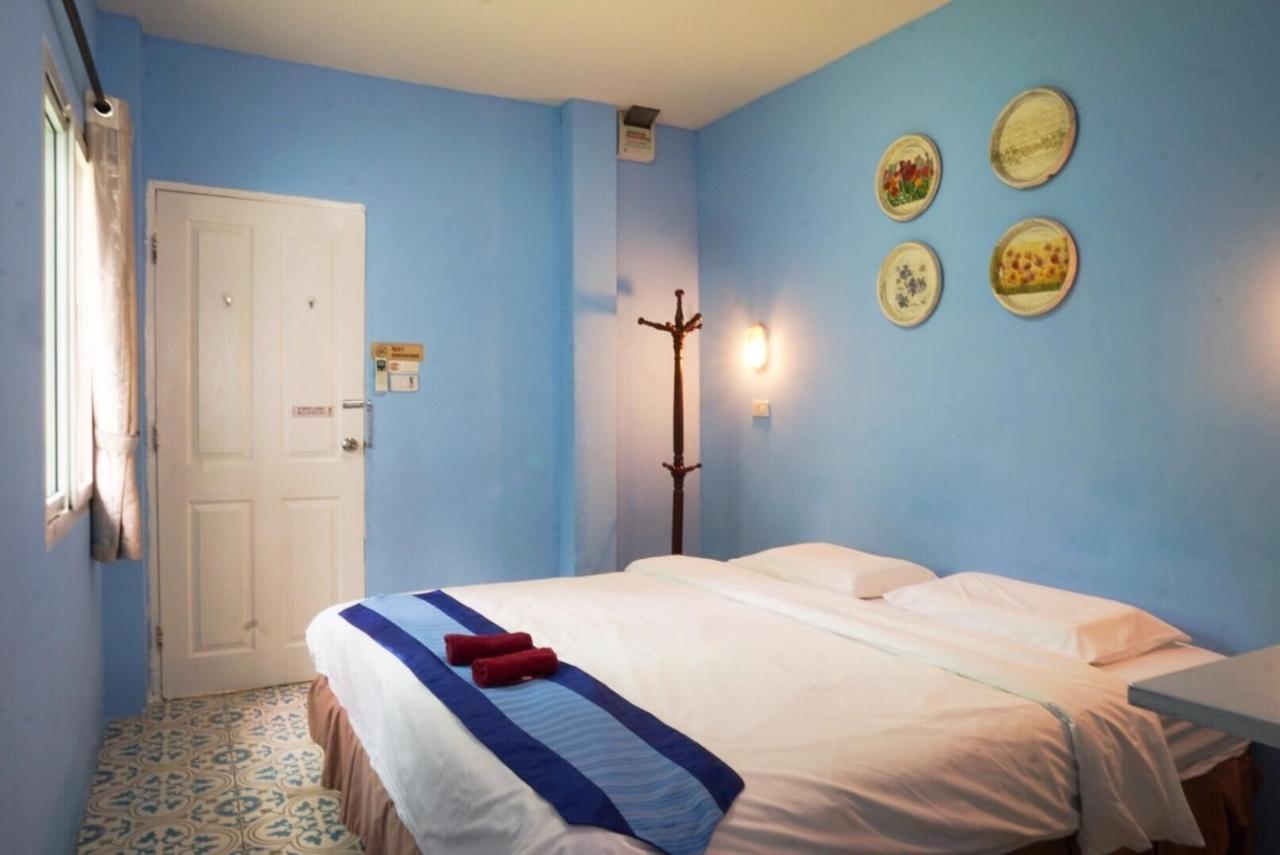 Chongrak Guesthouse Чиангмай Экстерьер фото